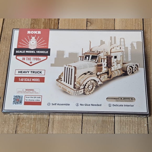 ROKR Heavy Truck 286 Piece Wooden Puzzle Semi Big Rig Long Haul Trucker No Glue - Picture 2 of 3